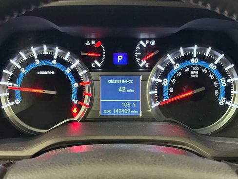 Used 2014 Toyota 4Runner SR5 Premium AWD/4WD image 24