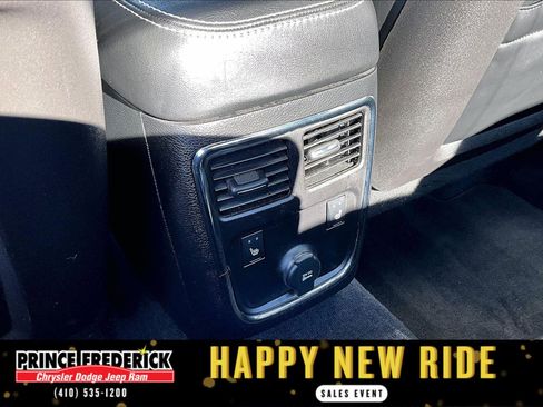 Used 2013 Dodge Charger R/T image 28