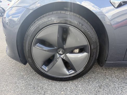 Used 2020 Tesla Model 3 Long Range AWD/4WD image 10