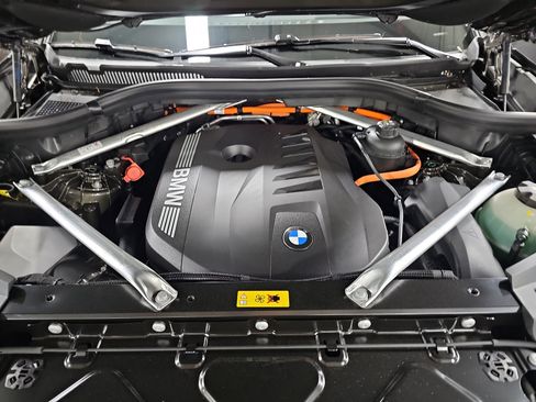 New 2026 BMW X5 xDrive50e AWD/4WD image 33