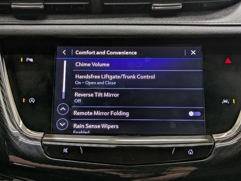 Used 2024 Cadillac XT6 Sport AWD/4WD image 13