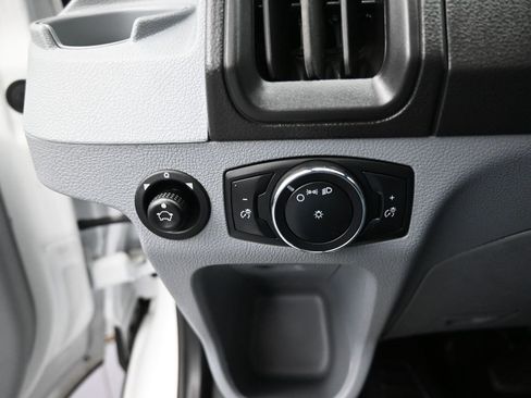 Used 2016 Ford Transit 350 XL image 17