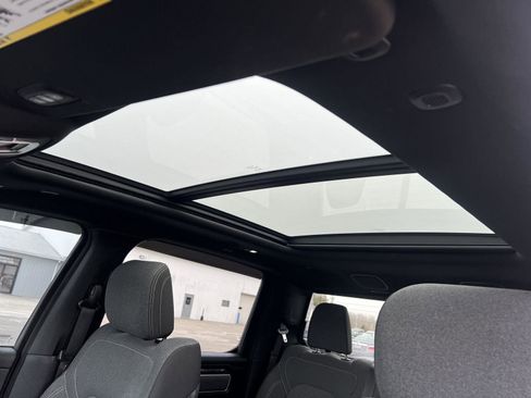 Used 2019 RAM 1500 Big Horn image 27