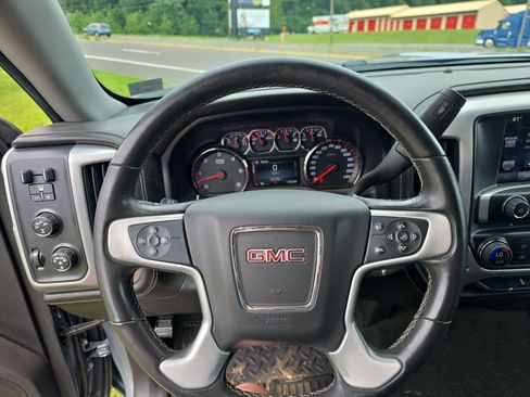 Used 2015 GMC Sierra 1500 SLE w/ SLE Value Package AWD/4WD image 21