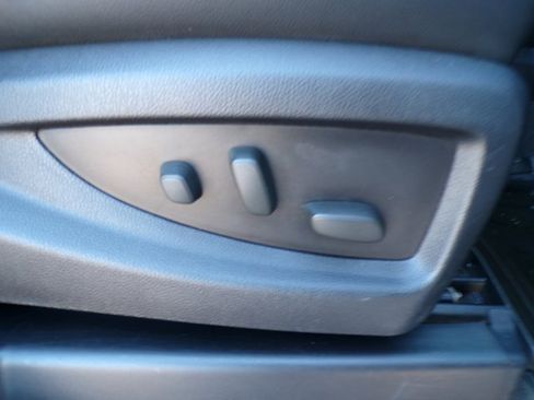 Used 2015 GMC Sierra 2500 SLT w/ Driver Alert Package image 13