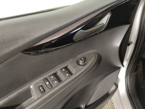 Used 2022 Chevrolet Spark LT FWD image 27