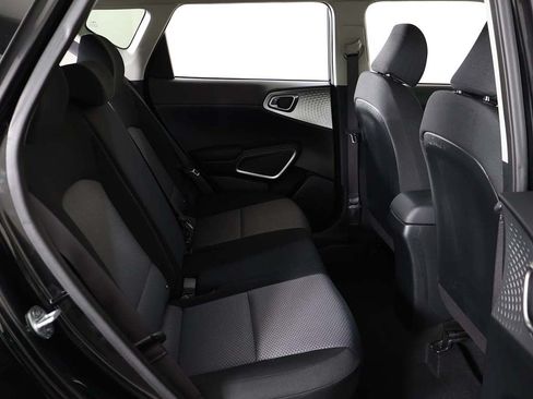 Used 2022 Kia Soul LX FWD image 30