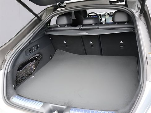 Certified 2025 Mercedes-Benz GLC 300 4MATIC image 18