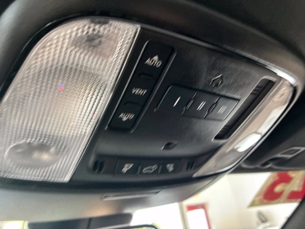 Certified 2023 Dodge Durango R/T w/ Hemi Orange Plus Package AWD/4WD image 57