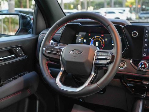 New 2026 Chevrolet Colorado Z71 w/ Technology Package AWD/4WD image 14