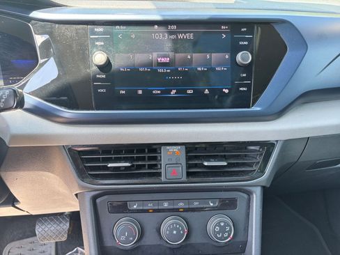 Used 2022 Volkswagen Taos SE AWD/4WD image 20