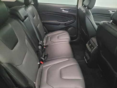 Used 2018 Ford Edge Titanium w/ Equipment Group 301A image 19