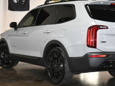Used 2022 Kia Telluride SX w/ SX Prestige Package image 55