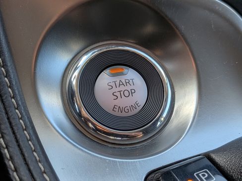 Used 2023 Nissan Maxima SV w/ Floor Mat Group FWD image 32