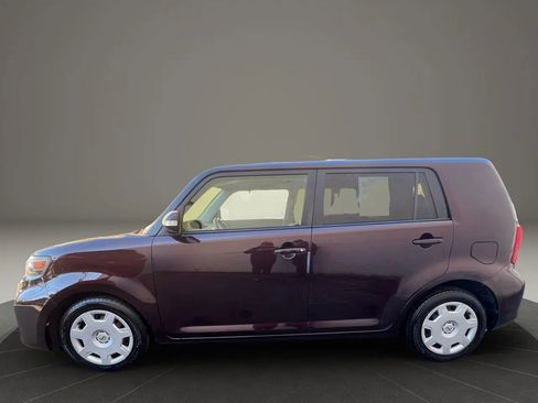 Used 2012 Scion xB image 8
