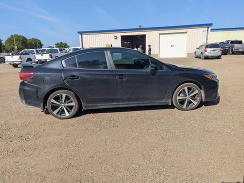 Used 2018 Subaru Impreza 2.0i Sport w/ Popular Package #1 AWD/4WD image 11