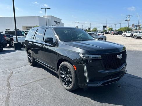 Certified 2024 Cadillac Escalade Sport Platinum w/ LPO, ONYX Package AWD/4WD image 4