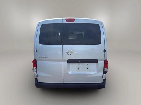 Used 2015 Nissan NV200 S w/ Cruise Control Package FWD image 4
