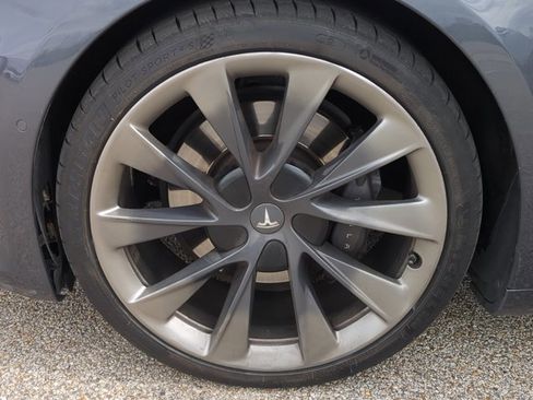 Used 2018 Tesla Model S 75D AWD/4WD image 27