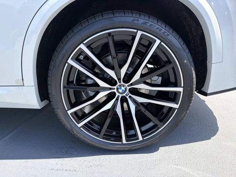 New 2026 BMW X5 sDrive40i w/ M Sport Package RWD image 10