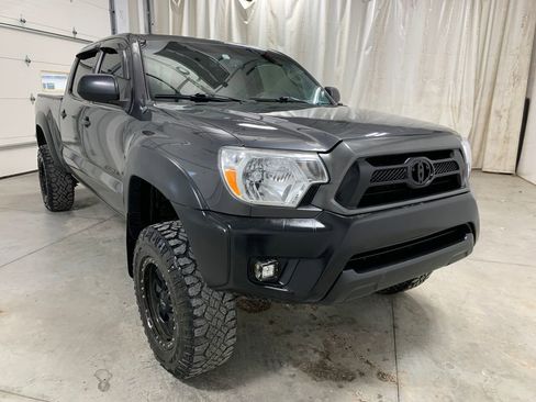 Used 2012 Toyota Tacoma 4x4 Double Cab image 12