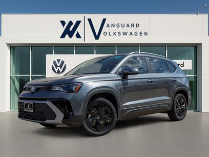 New 2025 Volkswagen Taos SE