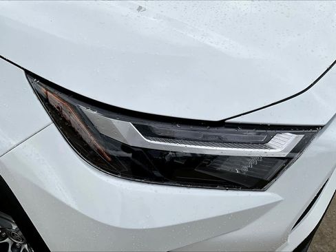 New 2025 Toyota RAV4 XLE image 13