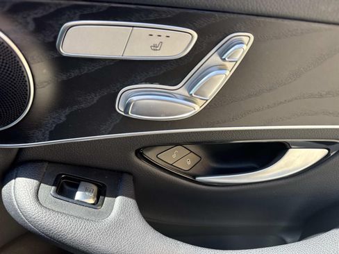 Used 2018 Mercedes-Benz GLC 300 image 16