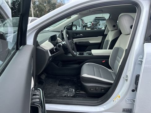 New 2026 Honda Prologue EX image 2