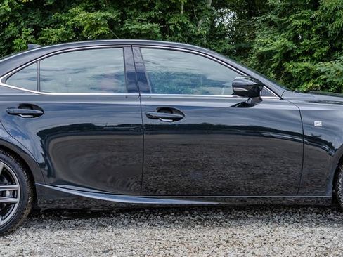 Used 2020 Lexus IS 350 F Sport w/ F Sport Package RWD image 6