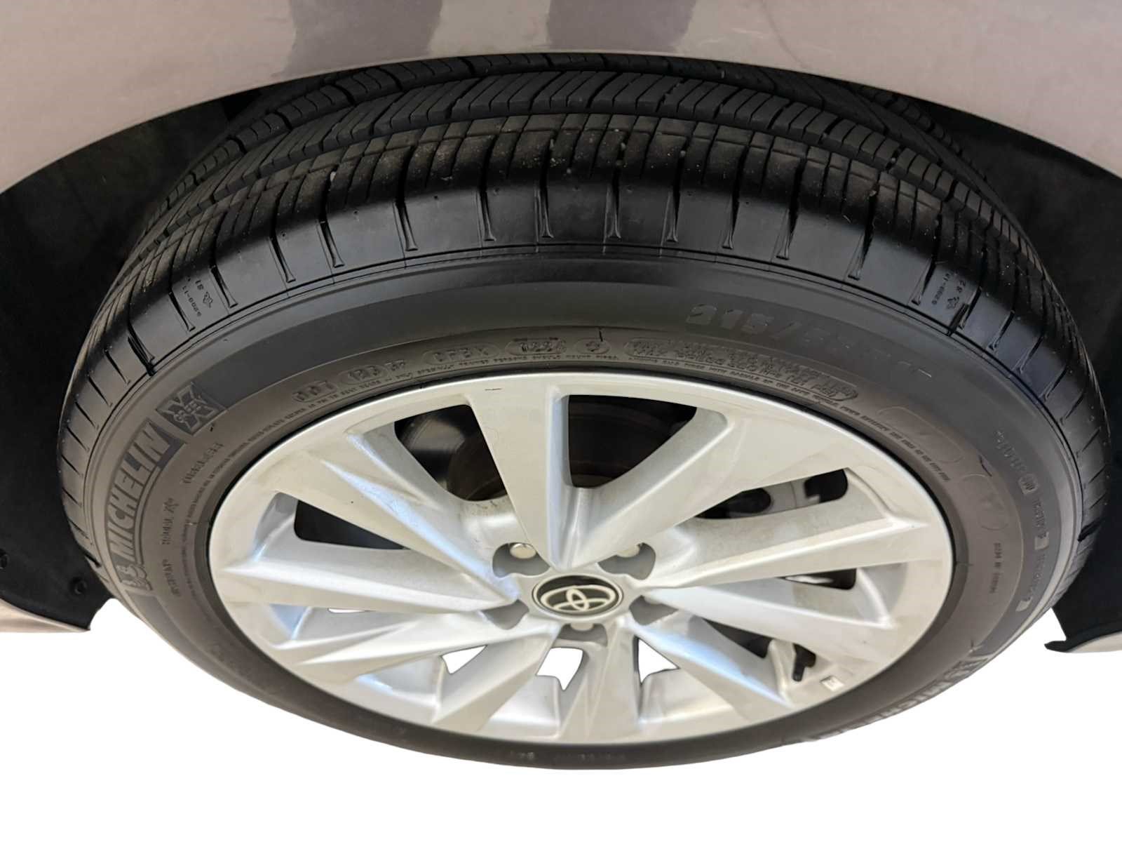Certified 2024 Toyota Camry LE FWD image 9