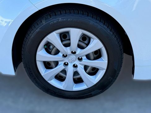 Used 2024 Toyota Corolla LE image 12