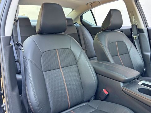 Used 2022 Nissan Altima 2.5 SR w/ Midnight Edition Package FWD image 33
