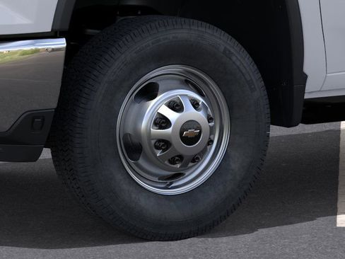 New 2026 Chevrolet Silverado 3500 W/T image 9