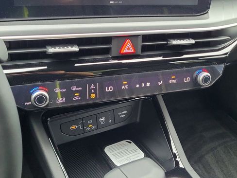 New 2026 Kia K5 GT FWD image 32