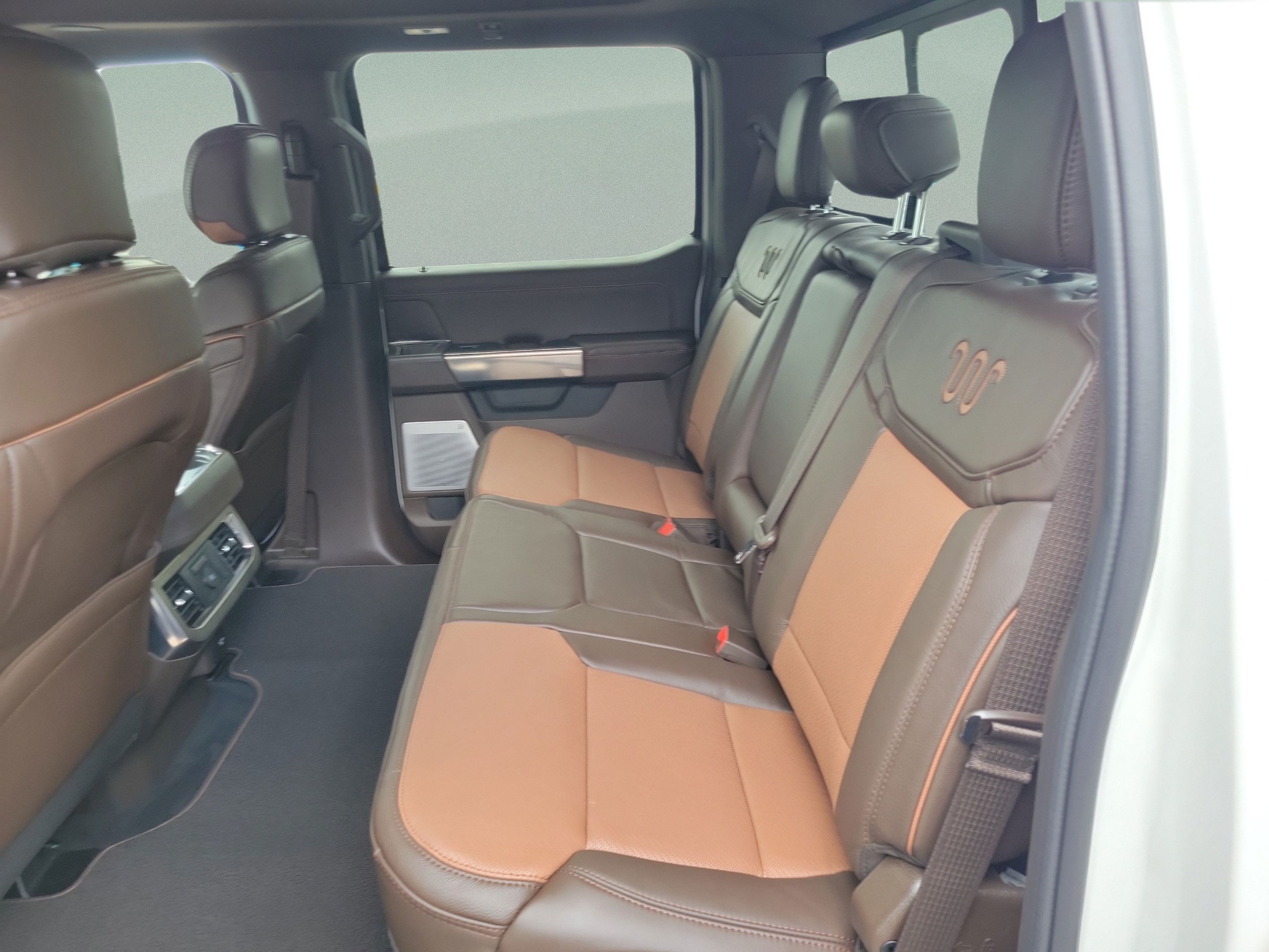 New 2027 Ford F350 King Ranch AWD/4WD image 13