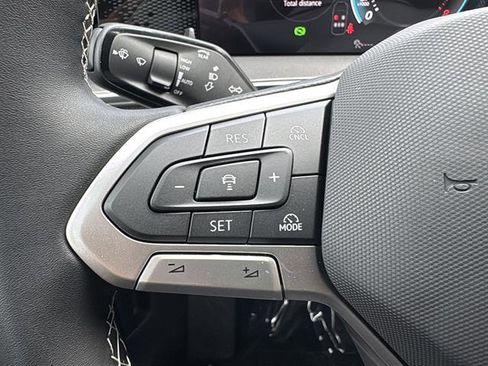 New 2026 Volkswagen Tiguan S FWD image 16