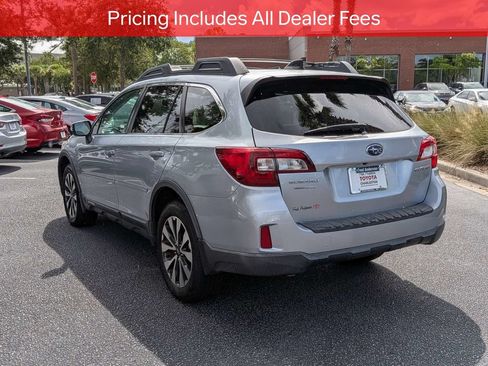 Used 2016 Subaru Outback 2.5i Limited AWD/4WD image 6