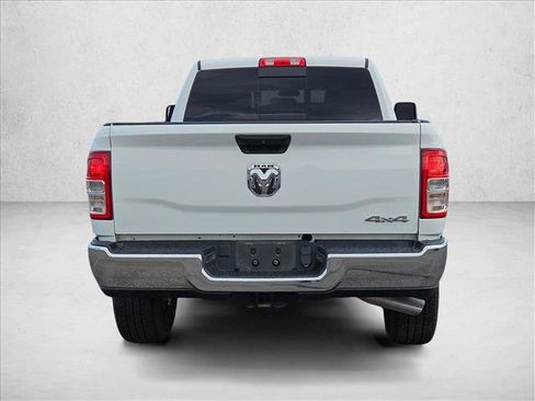 Used 2024 RAM 2500 Tradesman w/ Chrome Appearance Group AWD/4WD image 6