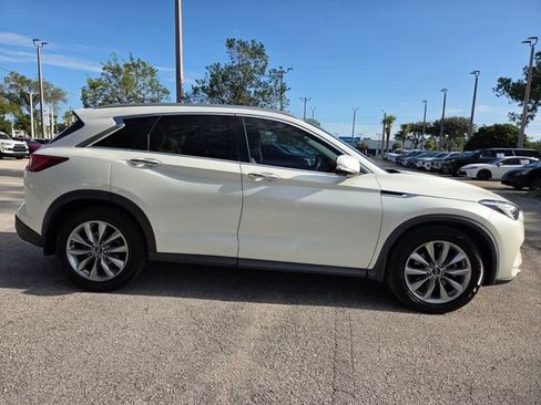 Used 2021 INFINITI QX50 Essential FWD image 8