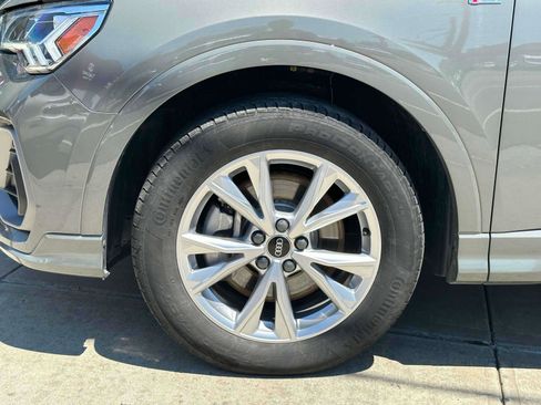 Used 2024 Audi Q3 2.0T Premium image 7