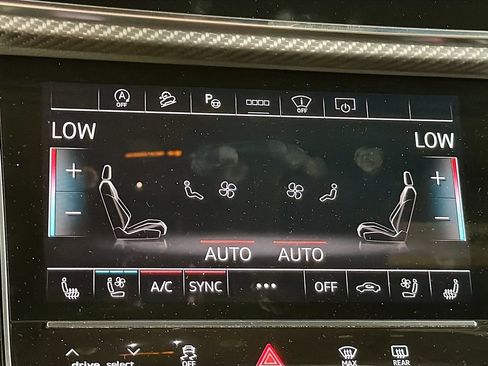 Used 2025 Audi SQ8 Prestige AWD/4WD image 23