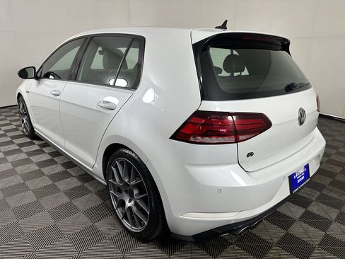 Used 2018 Volkswagen Golf R 4-Door AWD/4WD image 3