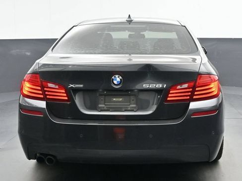 Used 2015 BMW 528i xDrive Sedan AWD/4WD image 7
