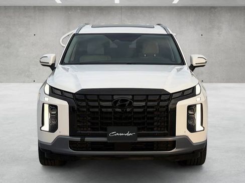 Used 2023 Hyundai Palisade SEL w/ Premium Package image 18