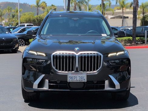 Certified 2024 BMW X7 xDrive40i AWD/4WD image 3