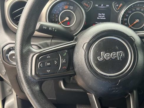 Used 2020 Jeep Wrangler Unlimited Sport AWD/4WD image 28
