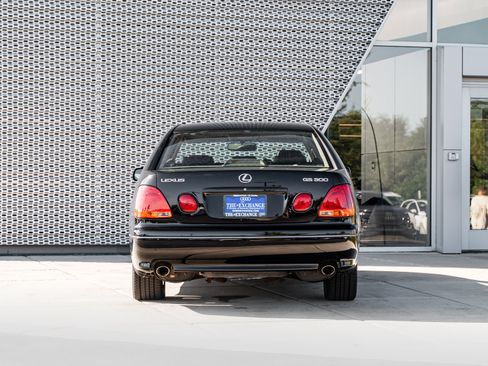 Used 2005 Lexus GS 300 w/ Leather & Memory System Pkg RWD image 20