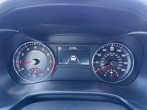 Used 2024 Kia Forte LXS image 29