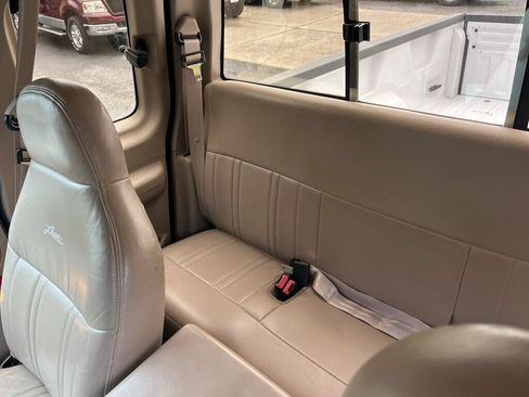 Used 1997 Ford F150 4x4 SuperCab image 28